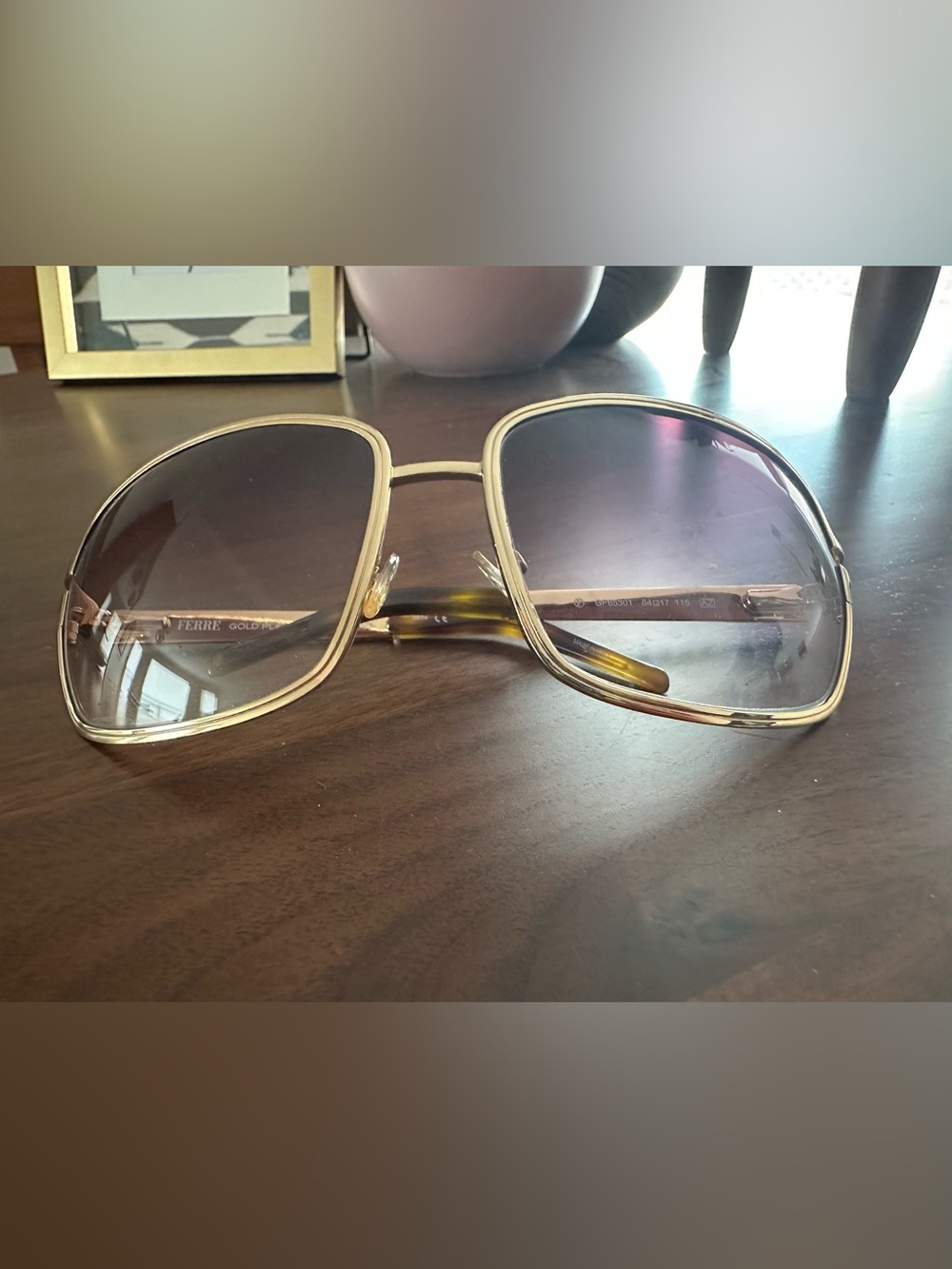 Vintage Gianfranco Ferre gold plated special edition sunglasses - Picture 2 of 5